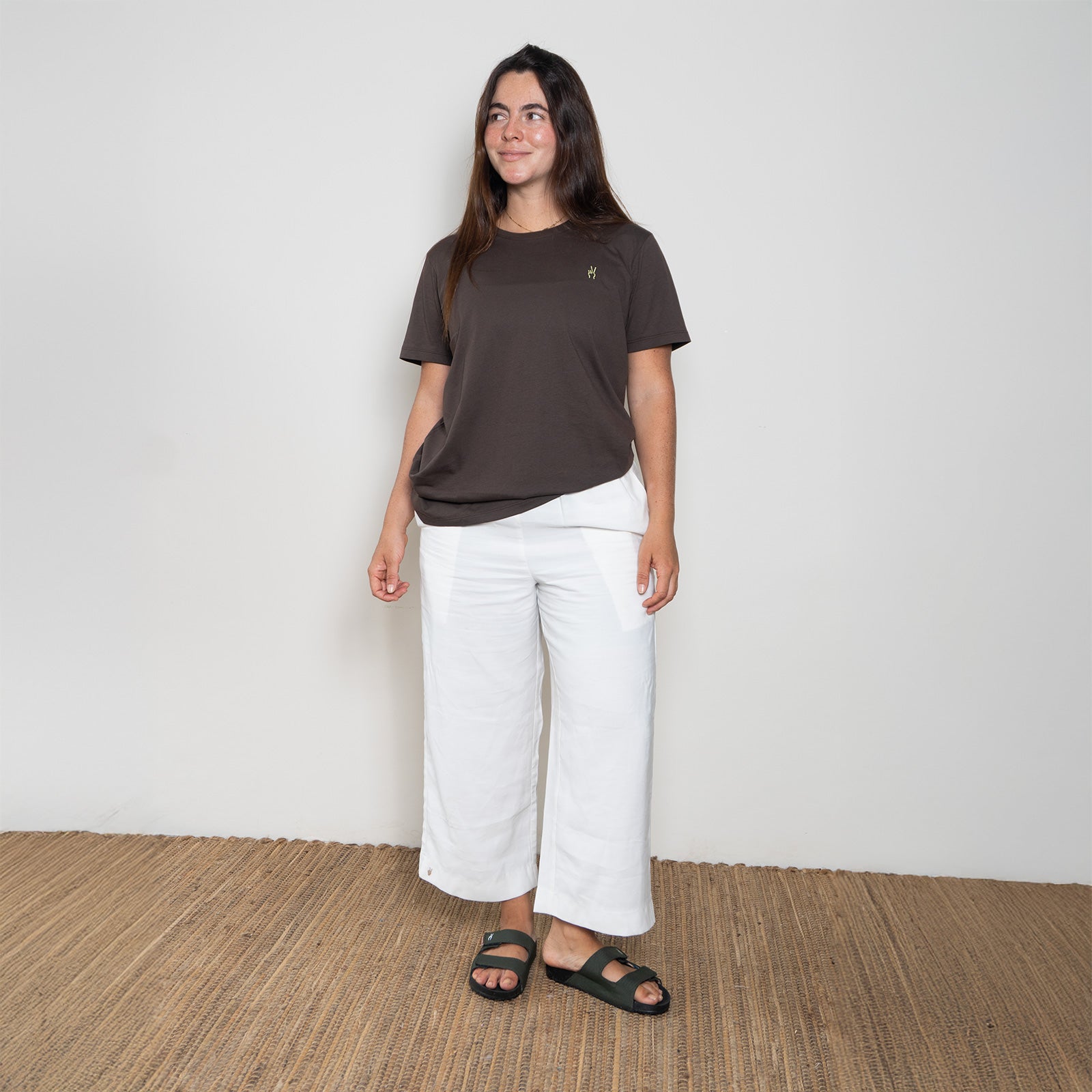 Camiseta "Icono" Pachas Chocolate