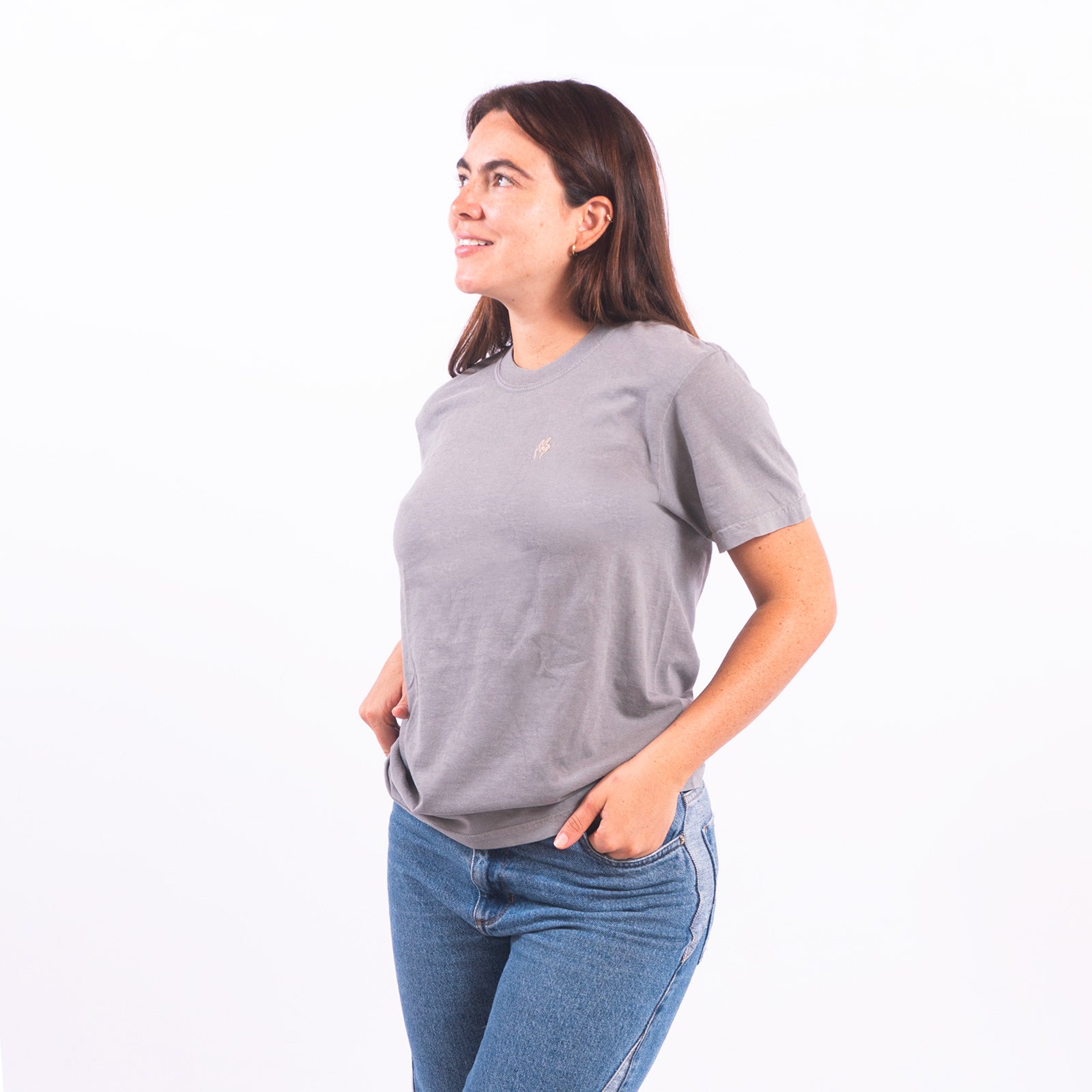 Camiseta color Gris  "Sea libre"
