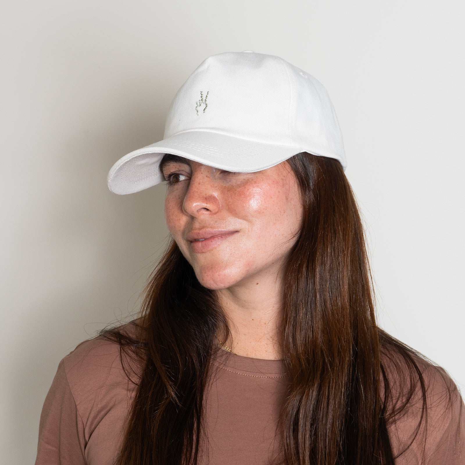 Gorra "Icono" Pachas Cruda con destapador