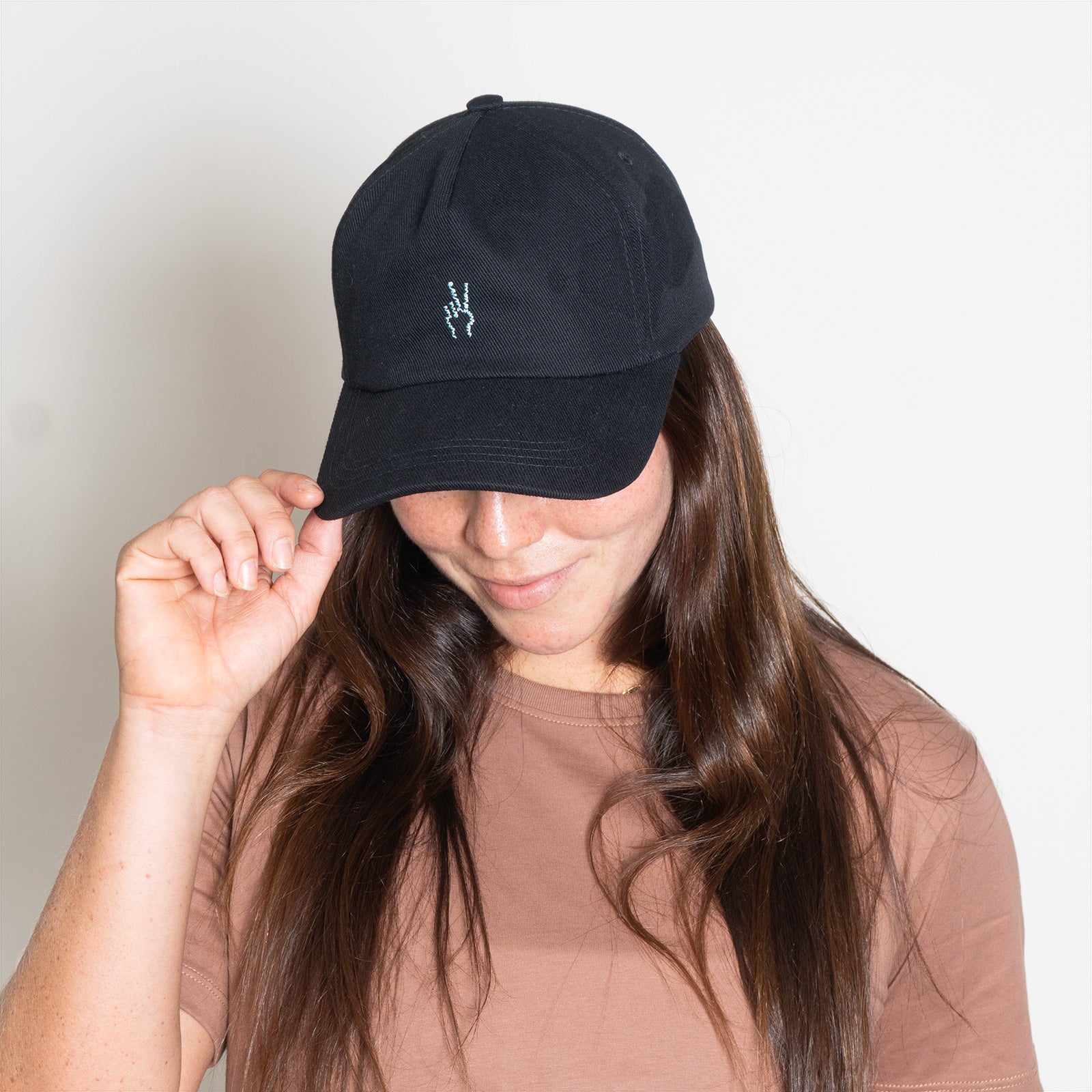 Gorra "Icono" Pachas Negra con destapador