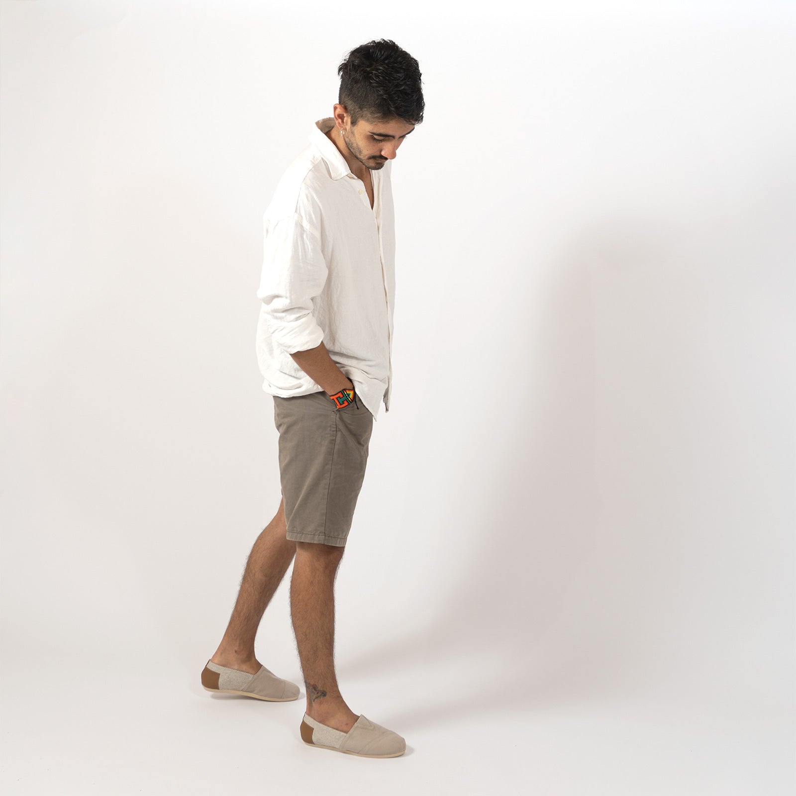 Pachas Beige / Brown Patch