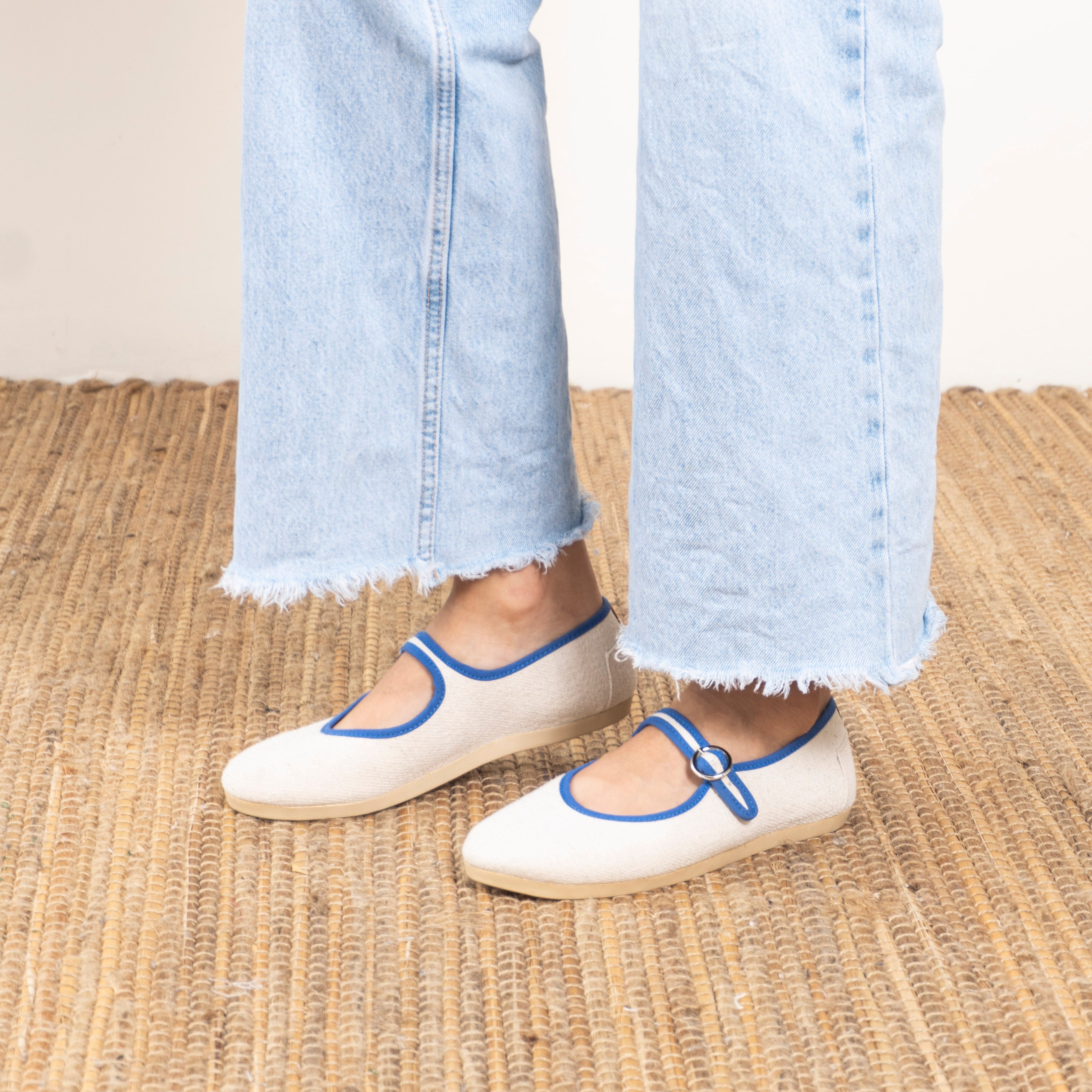 Bailarinas "Tell your friends you <3 them"