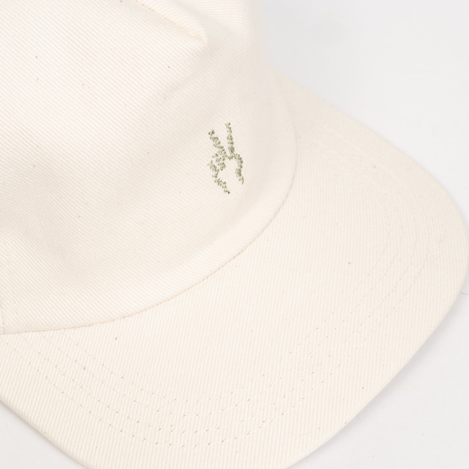 Gorra "Icono" Pachas Cruda con destapador