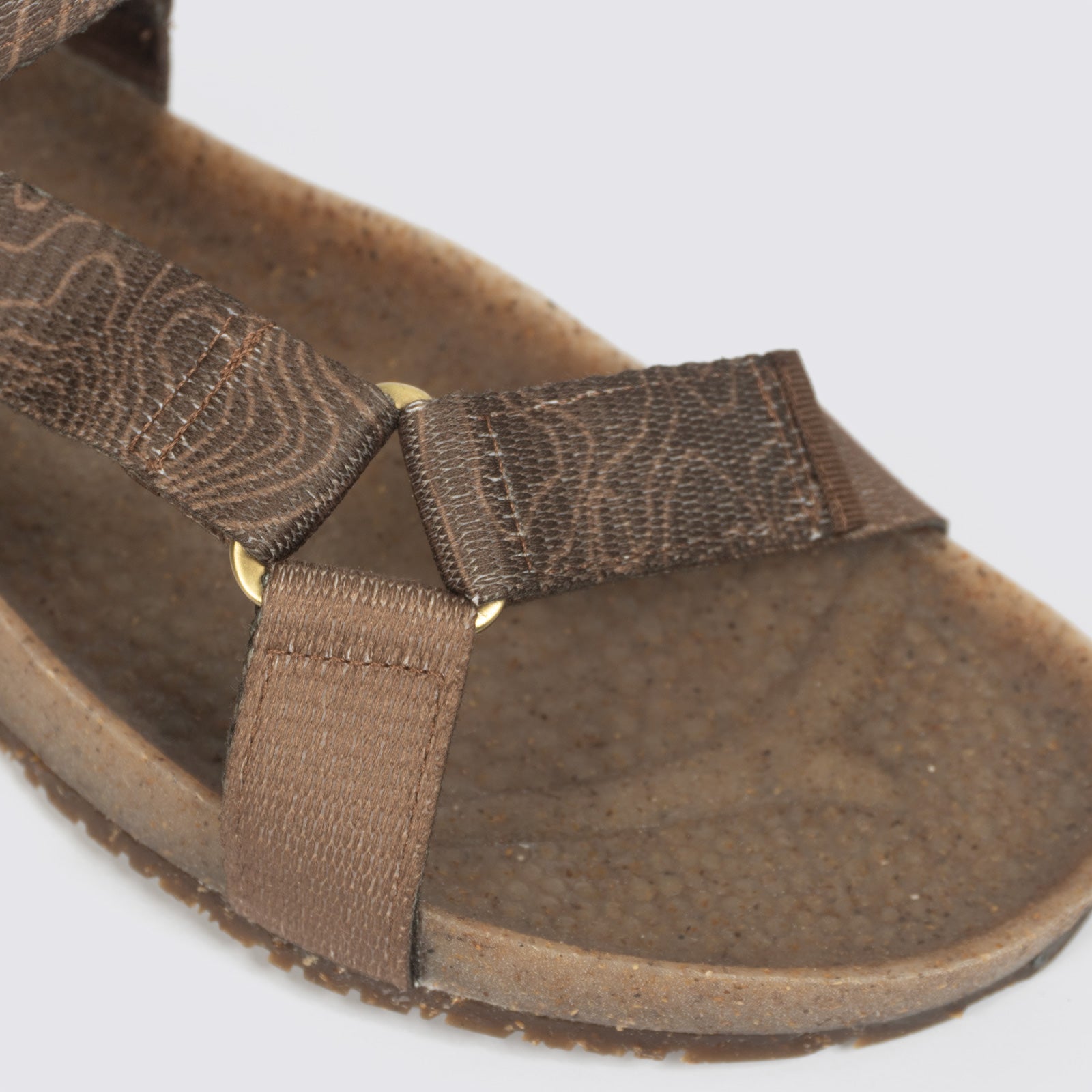 Sandalias Reata "Afuera" Tierra