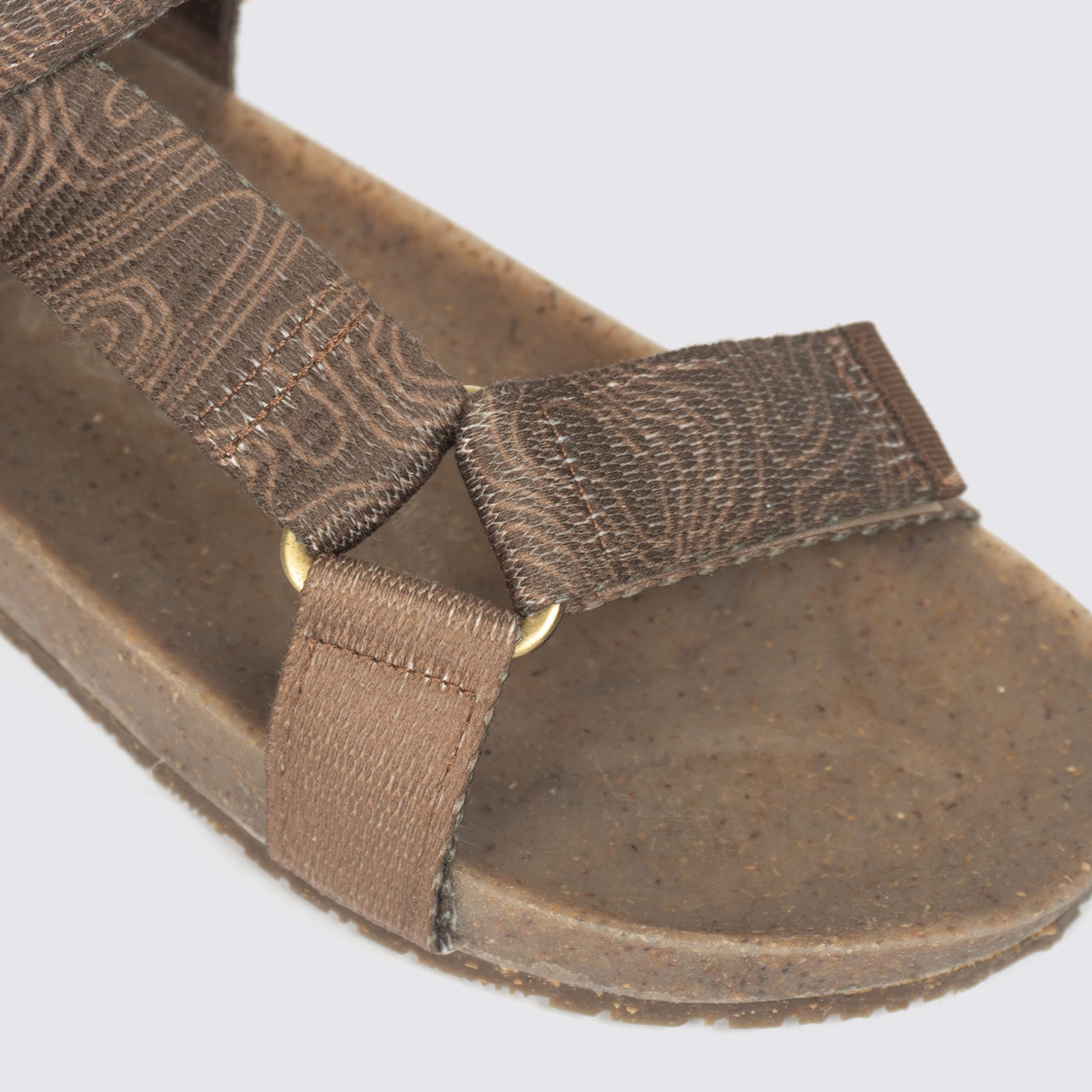 Sandalias Reata "Afuera" Tierra