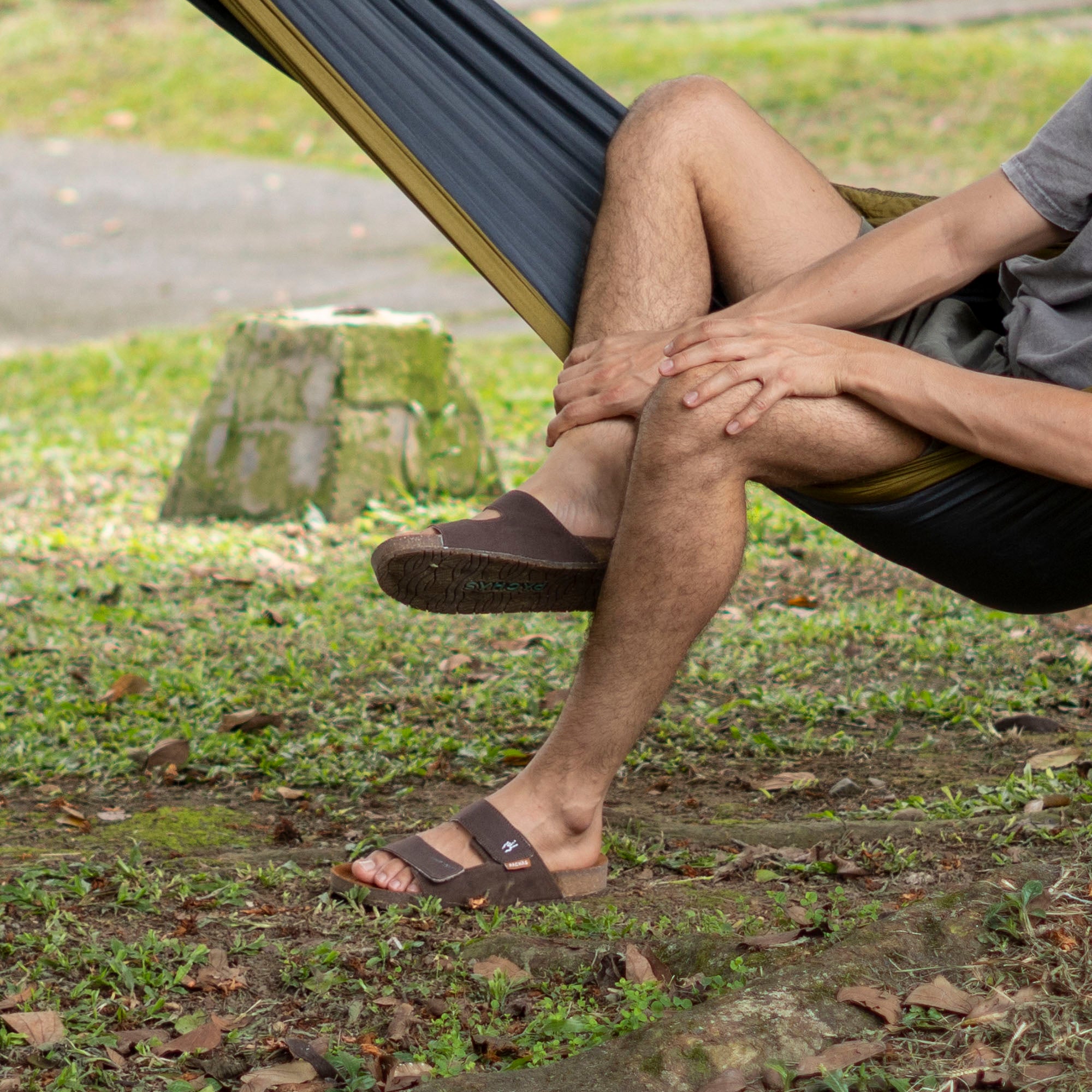 Sandalias "Sin Regla" Cafe