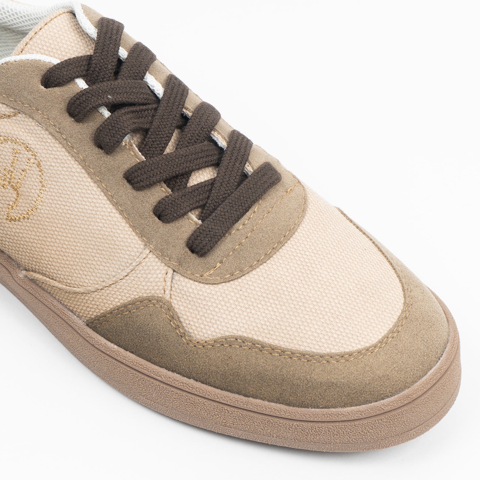 Tenis "Sin Regla" Camel
