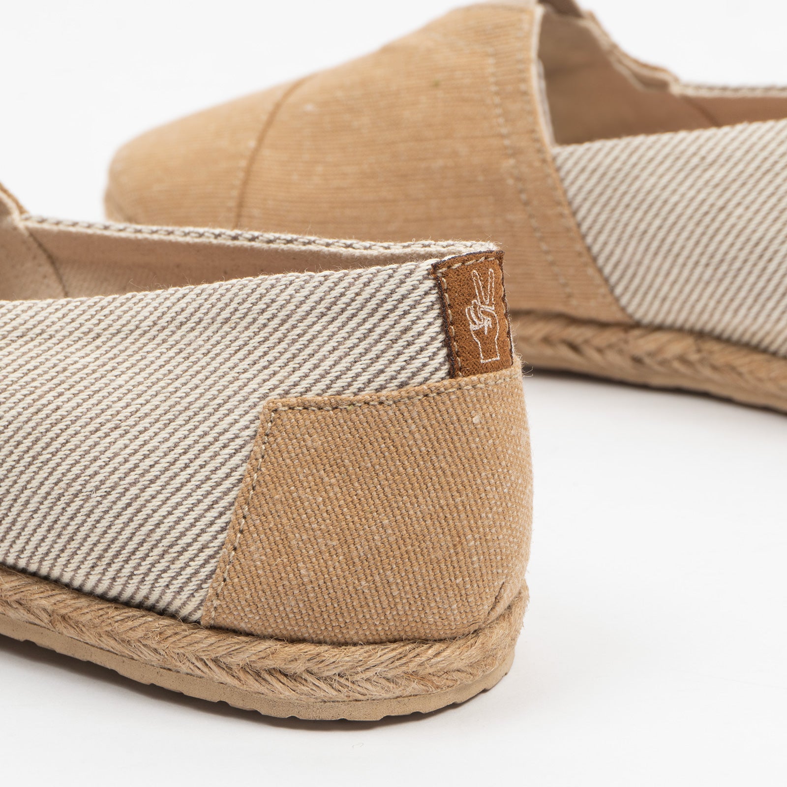 Pachas "Verano sin fin" Camel